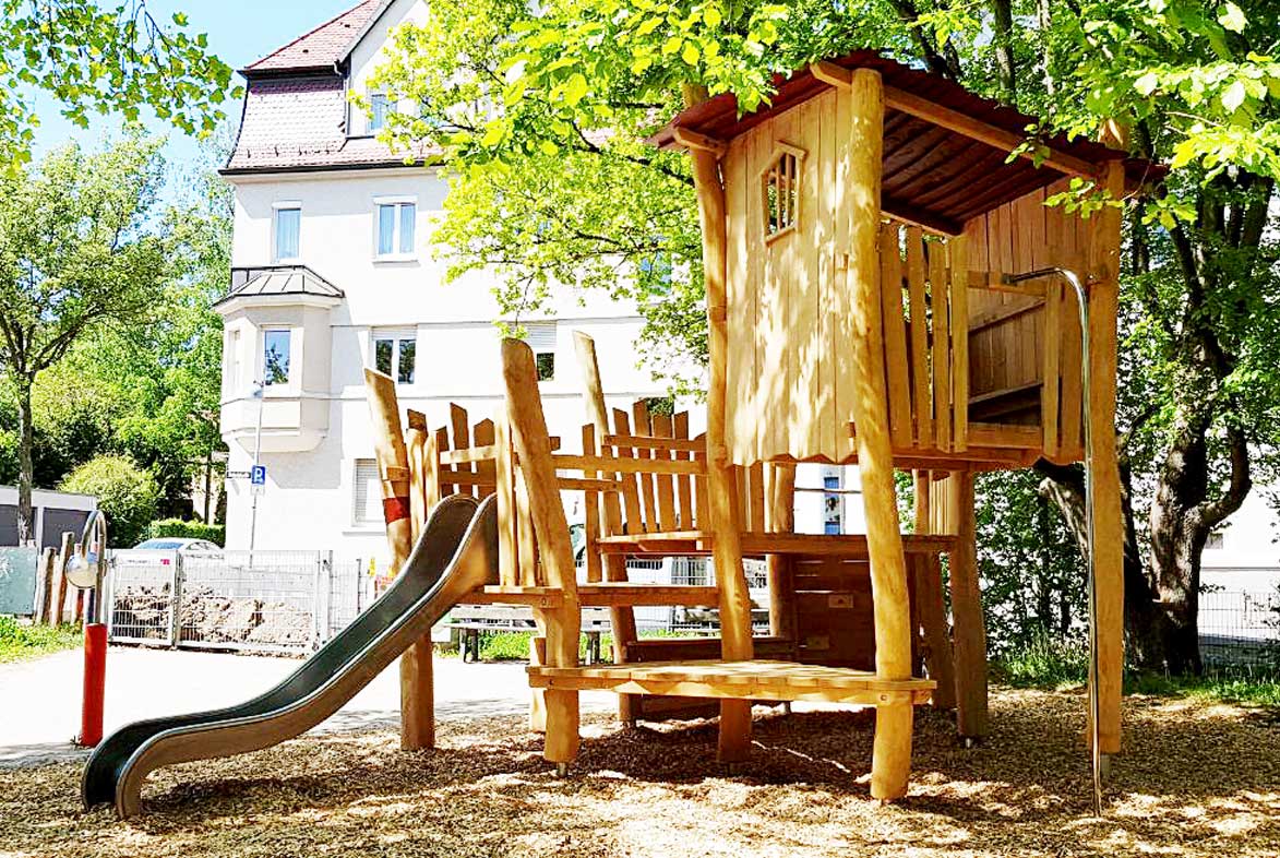 Bebelstr 1